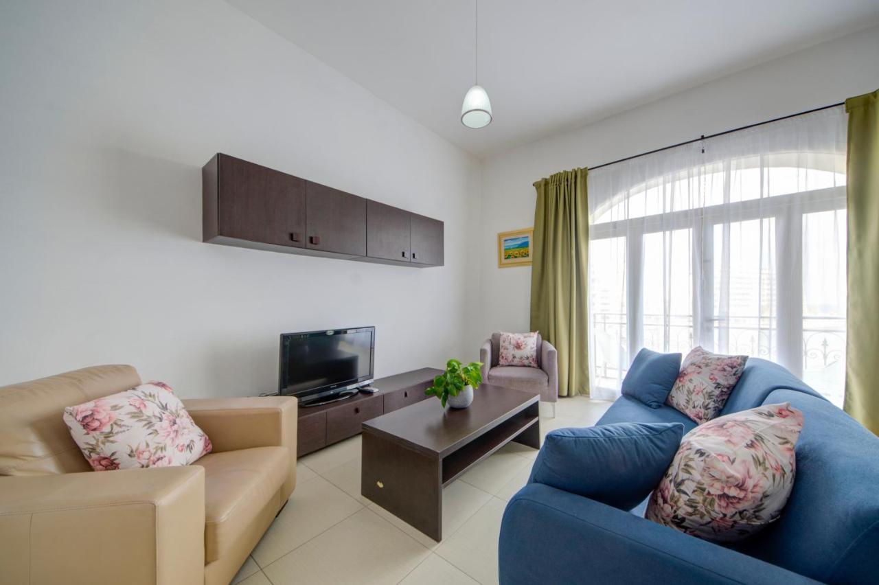 St Julians 2 Bedroom Apartment With Commanding Seaviews By Shortletsmalta St. Julian's Exterior foto